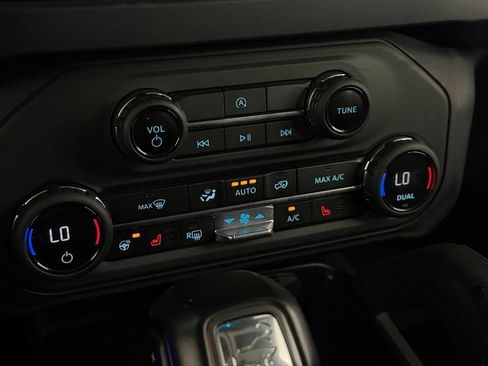 Used 2025 Ford Bronco Badlands AWD/4WD image 17