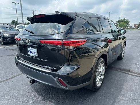 Used 2020 Toyota Highlander Limited AWD/4WD image 5