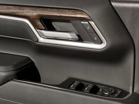 New 2026 GMC Sierra 1500 Elevation image 18