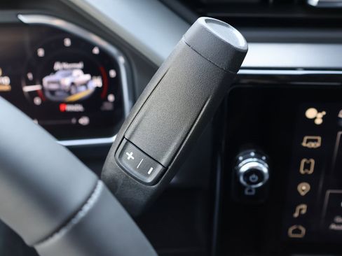 New 2026 GMC Sierra 3500 Denali w/ Denali Reserve Package image 22