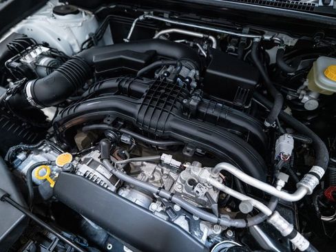 Used 2019 Subaru Crosstrek 2.0i Limited w/ Moonroof Package AWD/4WD image 13