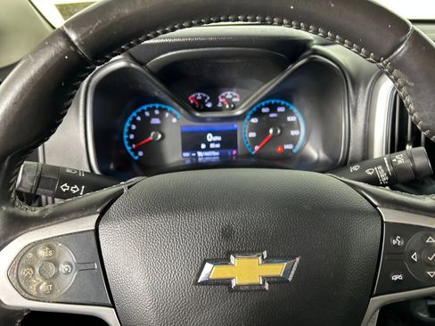 Used 2020 Chevrolet Colorado LT RWD image 14