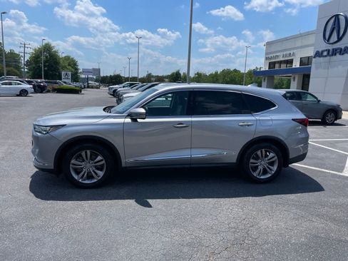 Used 2022 Acura MDX SH-AWD image 2