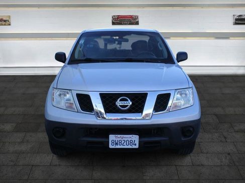 Used 2013 Nissan Frontier S image 2