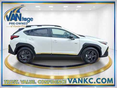 Used 2024 Subaru Crosstrek 2.5i Sport w/ Crosstrek Mirror Package AWD/4WD image 5