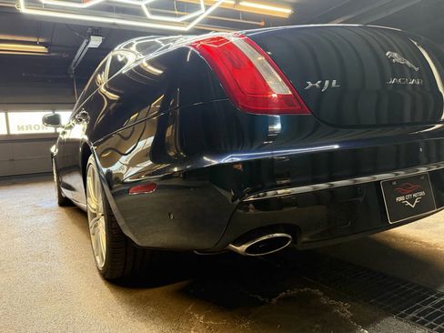 Used 2016 Jaguar XJ L Portfolio image 15
