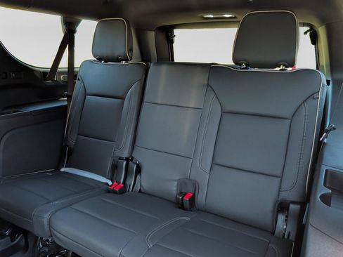 New 2026 GMC Yukon XL Elevation w/ Elevation Premium Package AWD/4WD image 38
