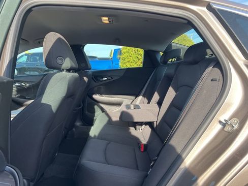 Used 2024 Chevrolet Malibu LT image 24