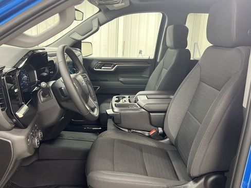 Used 2022 Chevrolet Silverado 1500 RST AWD/4WD image 18