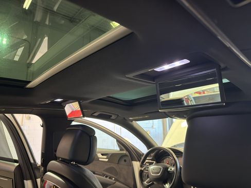 Used 2016 Audi A8 L TDI w/ Executive Package image 29