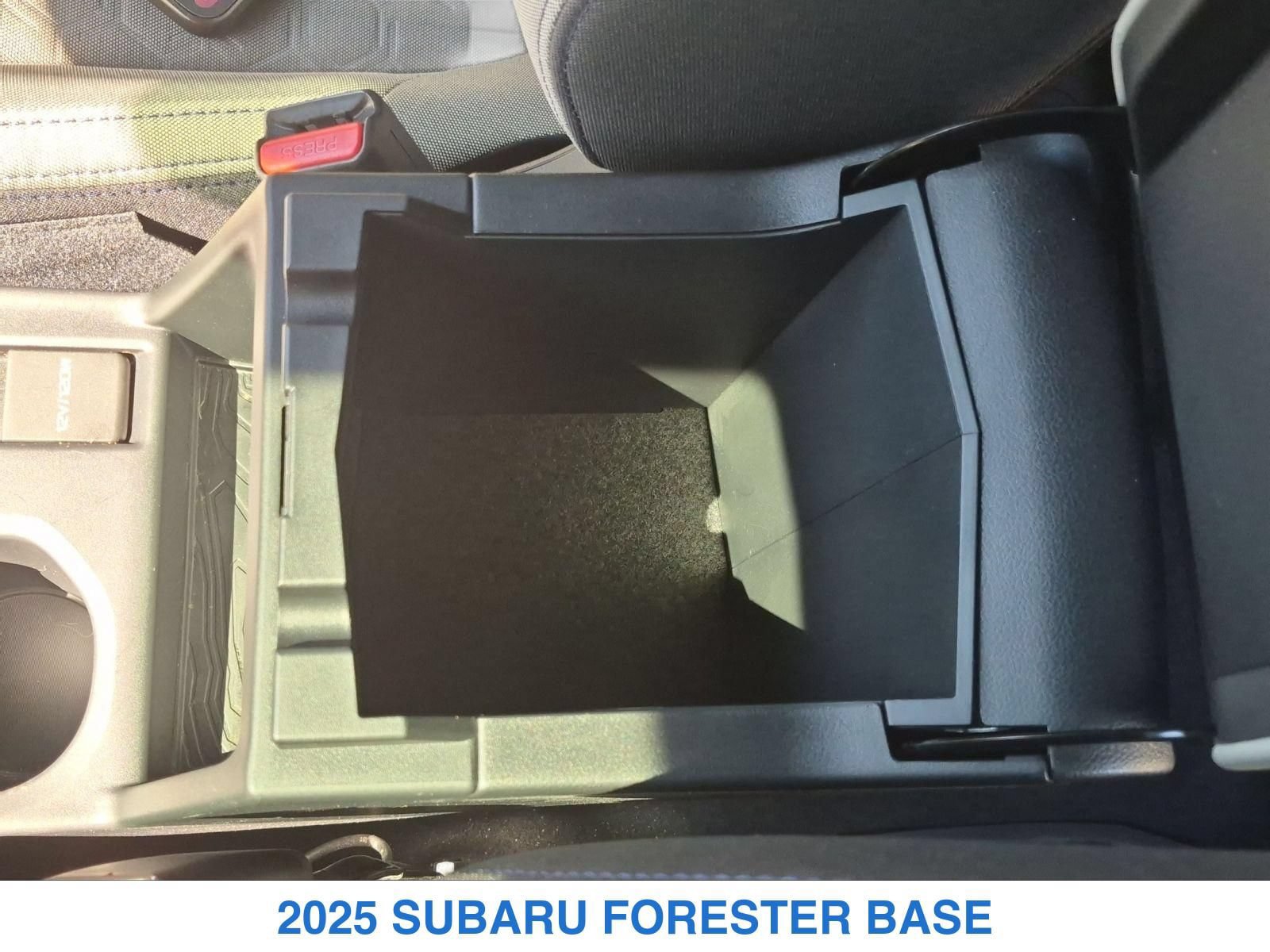 Certified 2025 Subaru Forester AWD/4WD image 15