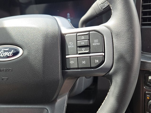 Used 2025 Ford F250 Lariat w/ Black Appearance Package AWD/4WD image 30