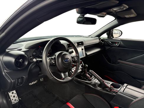 Used 2024 Subaru BRZ Limited RWD image 9