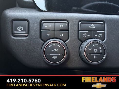 New 2026 Chevrolet Silverado 1500 LT Trail Boss w/ LPO, Dark Essentials Package image 29