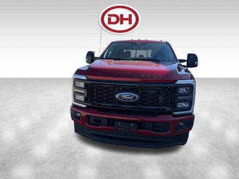 Used 2024 Ford F250 Lariat w/ Sport Appearance Package AWD/4WD image 6