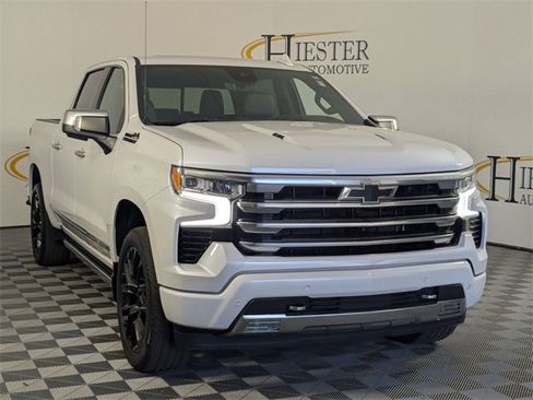 Certified 2023 Chevrolet Silverado 1500 High Country w/ High Country Premium Package image 2