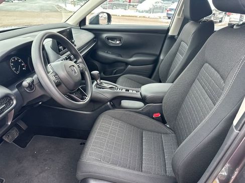 Used 2025 Honda HR-V LX image 9