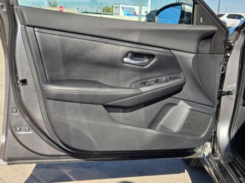 Used 2023 Nissan Sentra SV w/ All-Weather Package image 11