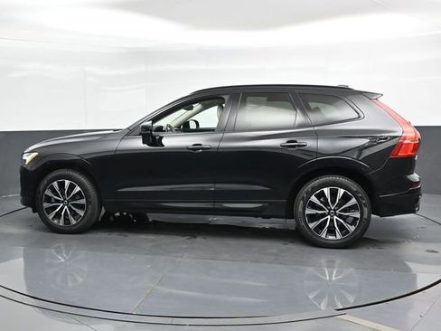 Used 2023 Volvo XC60 B5 Plus w/ Protection Package Premier image 8