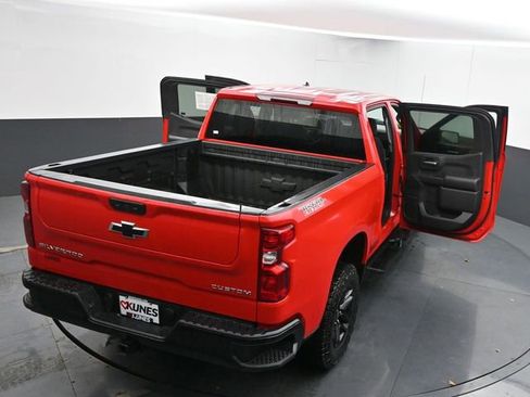 Used 2024 Chevrolet Silverado 1500 Custom Trail Boss AWD/4WD image 65