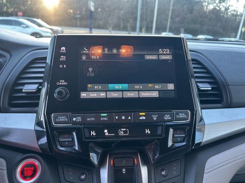 Used 2018 Honda Odyssey EX-L image 22