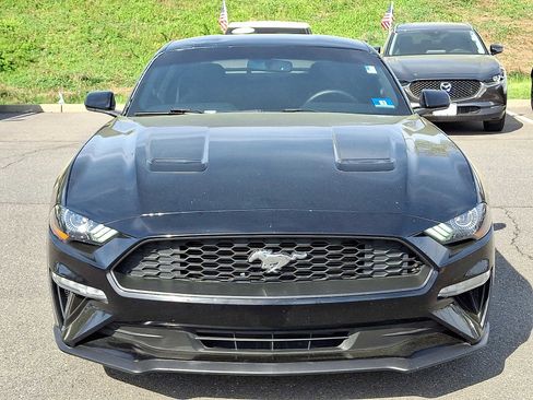 Used 2018 Ford Mustang Coupe w/ Ecoboost Performance Package RWD image 2