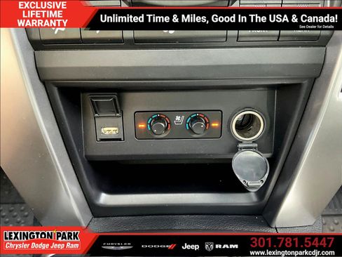 Used 2023 Toyota 4Runner Limited AWD/4WD image 15