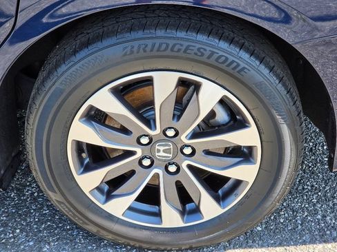 Used 2023 Honda Odyssey EX-L image 15