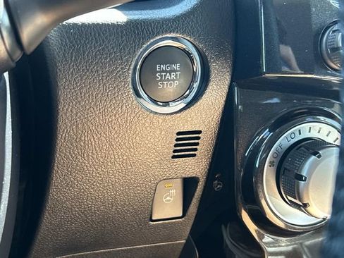 Used 2023 Toyota 4Runner TRD Off-Road Premium w/ Moonroof Package AWD/4WD image 32