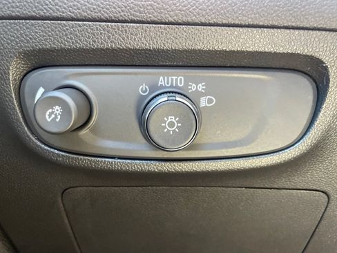 Certified 2024 Buick Encore GX Preferred AWD/4WD image 23