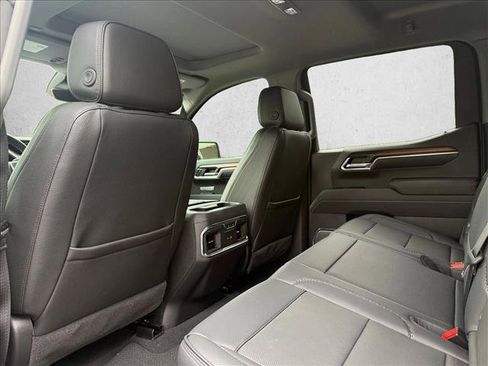 Used 2025 GMC Sierra 1500 Denali w/ Denali Reserve Package AWD/4WD image 20