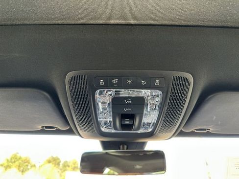 Used 2023 Mercedes-Benz CLA 250 4MATIC image 28