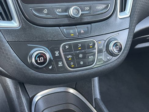 Used 2024 Chevrolet Malibu LT FWD image 27