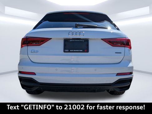 Certified 2024 Audi Q3 2.0T Premium Plus image 5