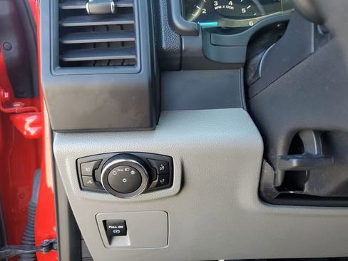Used 2019 Ford F150 XL w/ Equipment Group 101A Mid AWD/4WD image 9