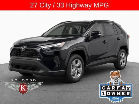 Used 2025 Toyota RAV4 XLE AWD/4WD image 1