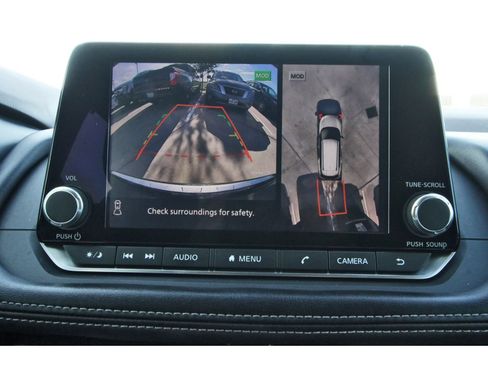 Used 2021 Nissan Rogue SL FWD image 25