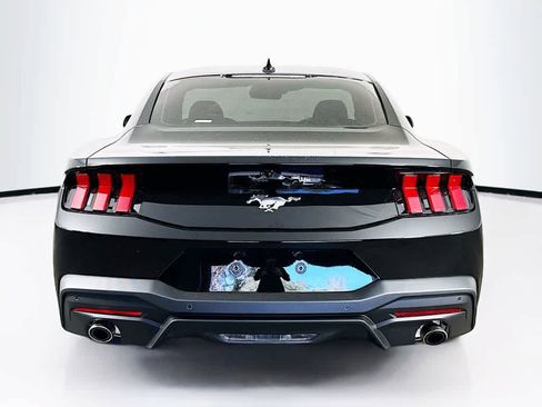 New 2026 Ford Mustang Coupe image 5