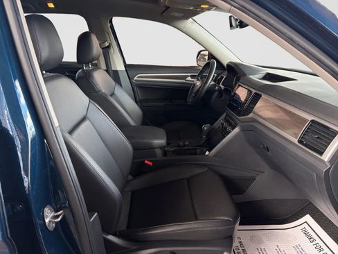 Used 2019 Volkswagen Atlas SEL R-Line image 19