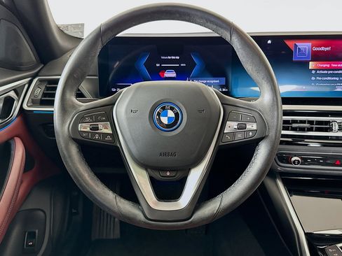 Used 2023 BMW i4 eDrive35 RWD image 18