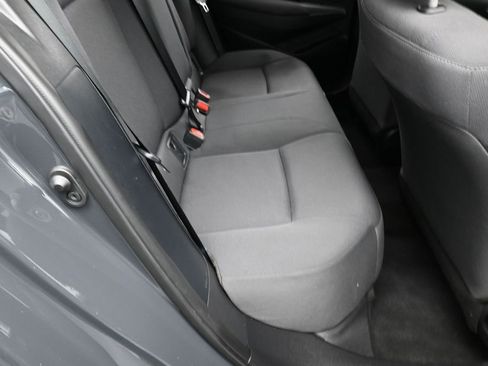 Used 2025 Toyota Corolla LE FWD image 33