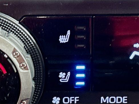 New 2026 Toyota 4Runner Limited image 18