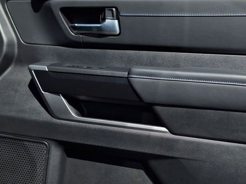 Used 2025 Toyota Tundra Platinum image 26