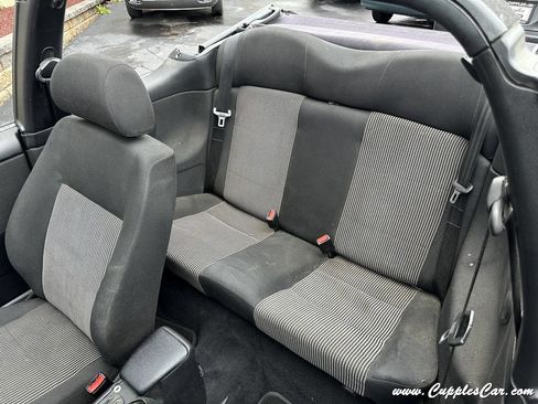 Used 2001 Volkswagen Cabrio GLS FWD image 13