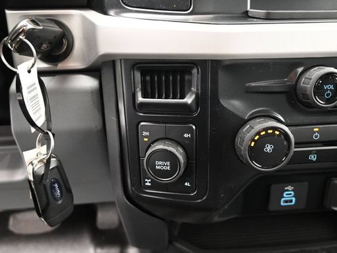 New 2026 Ford F350 XL w/ FX4 Off-Road Package AWD/4WD image 15