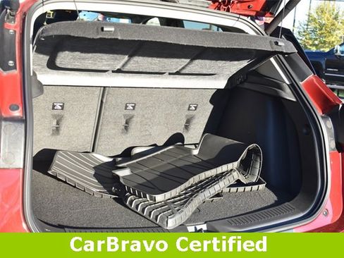 Certified 2022 Buick Encore GX Essence w/ Advanced Technology Package image 17