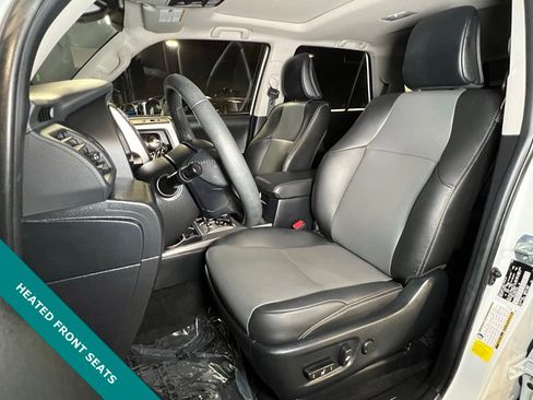 Used 2024 Toyota 4Runner SR5 Premium w/ Moonroof Package image 3