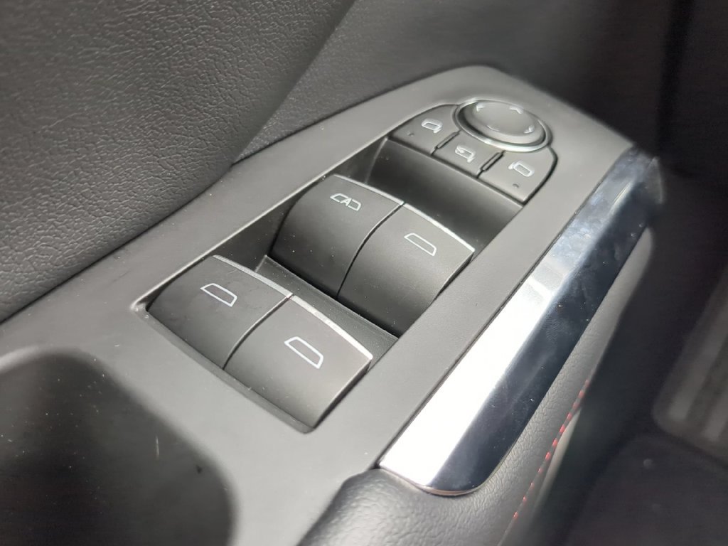 Certified 2024 Chevrolet Traverse RS AWD/4WD image 30