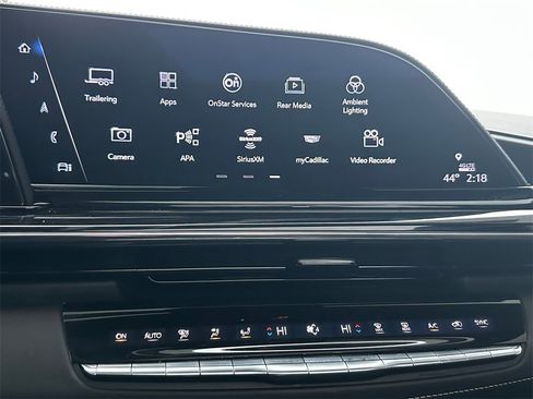 Certified 2023 Cadillac Escalade V w/ Heavy-Duty Trailer Package image 31