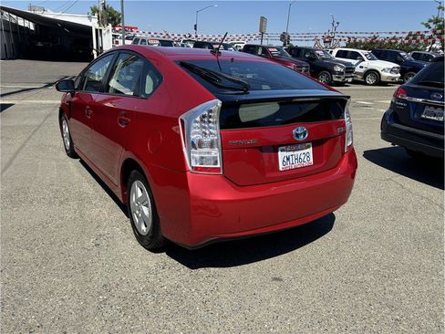 Used 2010 Toyota Prius Two image 4